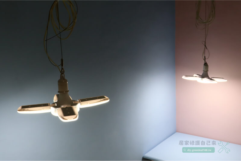 窗簾軌道安裝diy,用窗簾軌道,燈想移去哪方便。