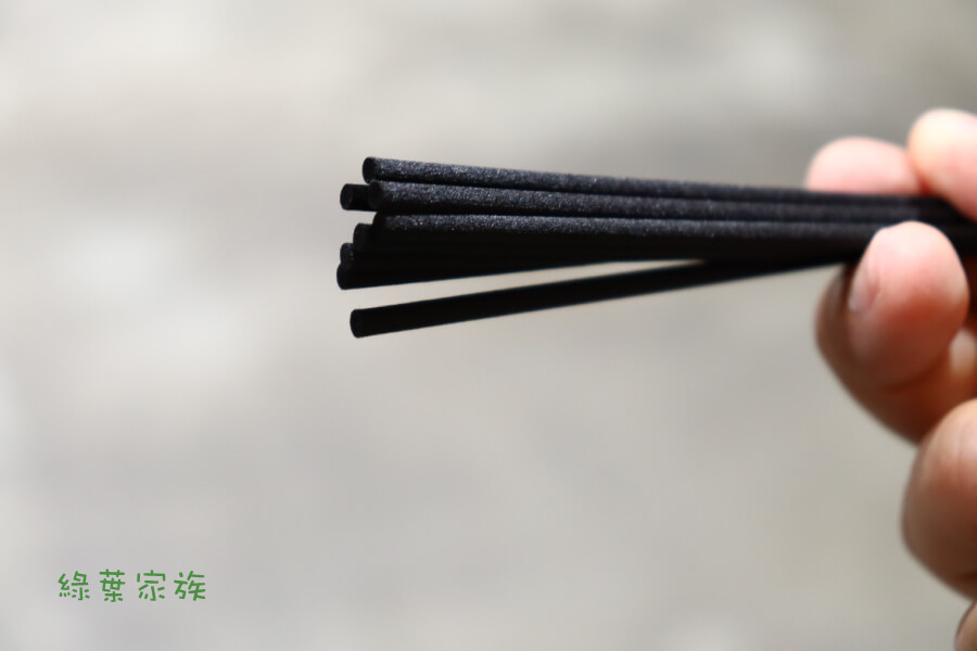 擴香棒有哪些優缺點，擴香棒優點不用插電很安全，24小時持續散發，藤條數量能自己調整控制濃淡。