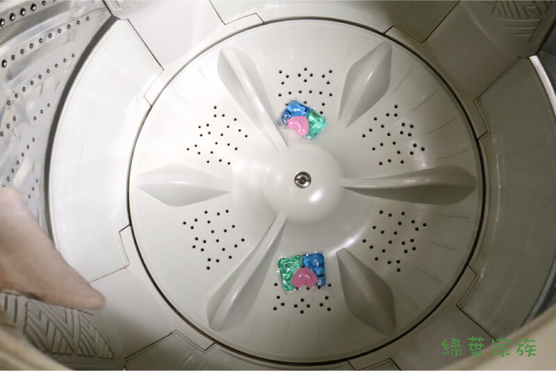 英國SukGarden 3合1洗衣球 -洗衣機測試 (1)