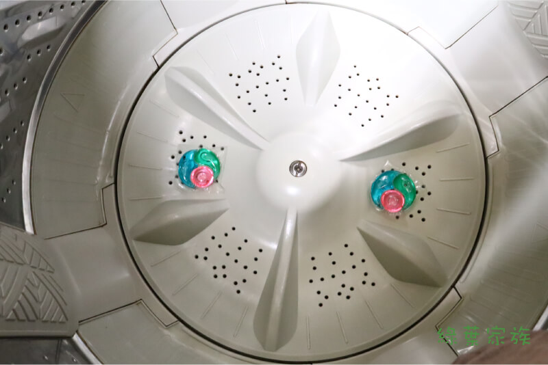 妙管家 8倍濃洗衣球 風鈴草 -洗衣機測試 (3)