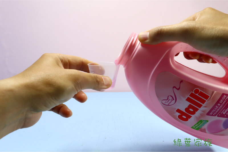 【dalli達麗】專業織品洗衣精-PH值測試