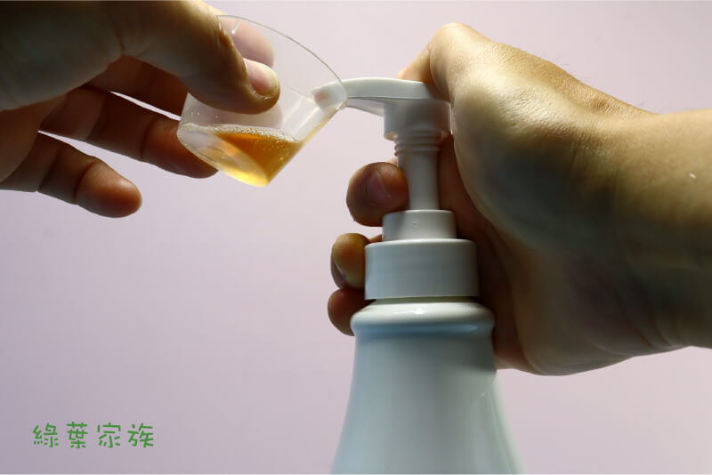 【淨淨】真濃縮洗衣精-PH值測試