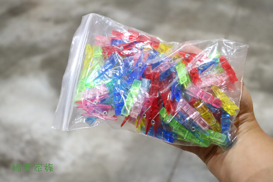 相片塑膠固定小夾彩色【滿一百入折扣】-商品特點