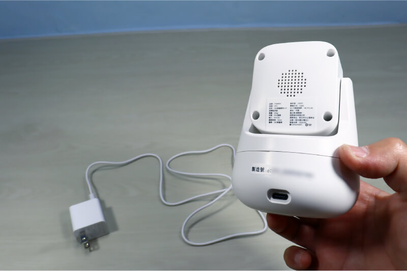 菲米斯監視器XF3供電方式